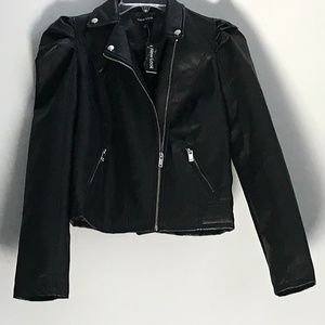 WOMENS BIKER LEATHER JACKET SIZE SMALL
